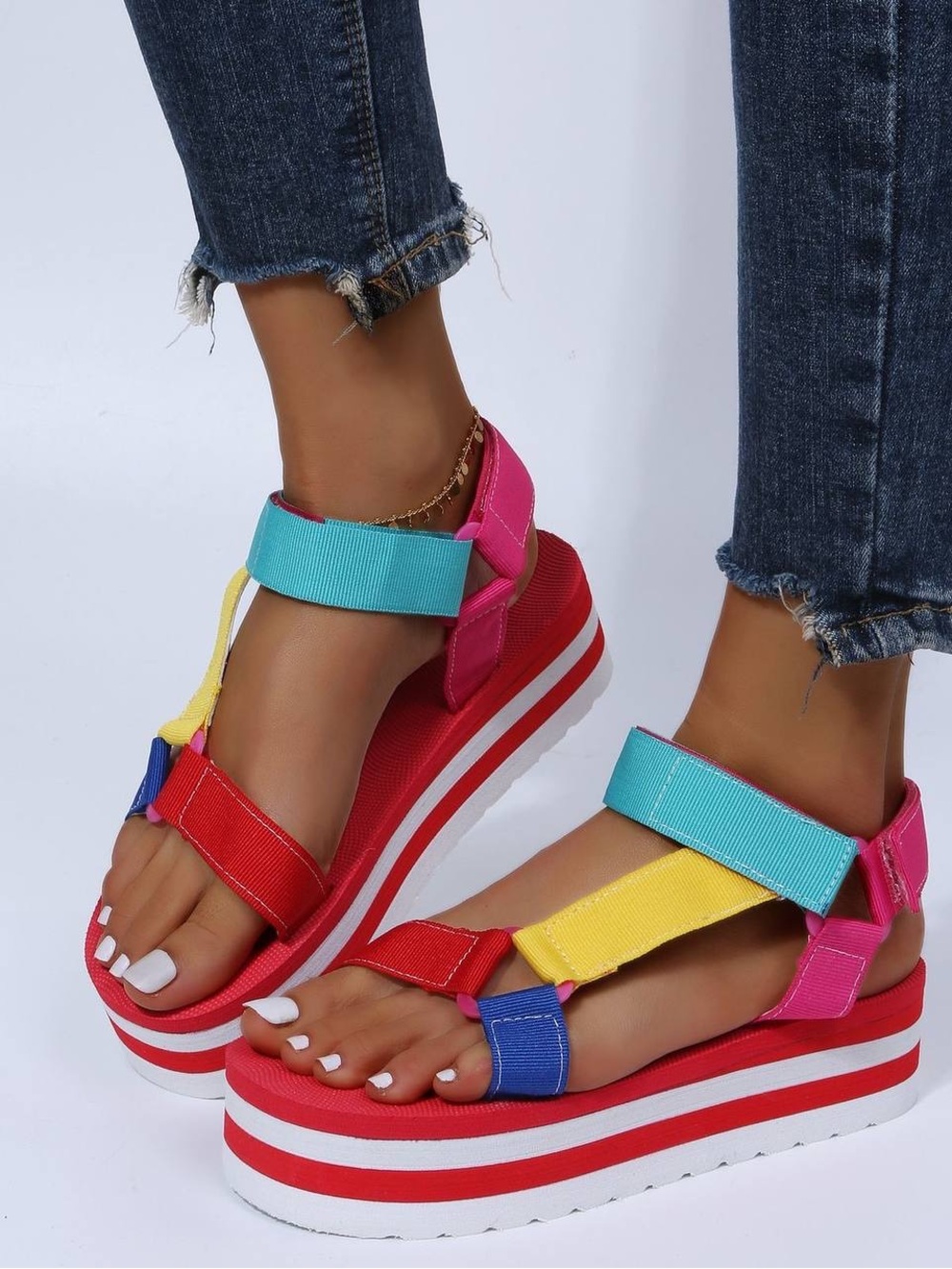 Women’s Colorblock Platform Sport Sandals in Multicolor